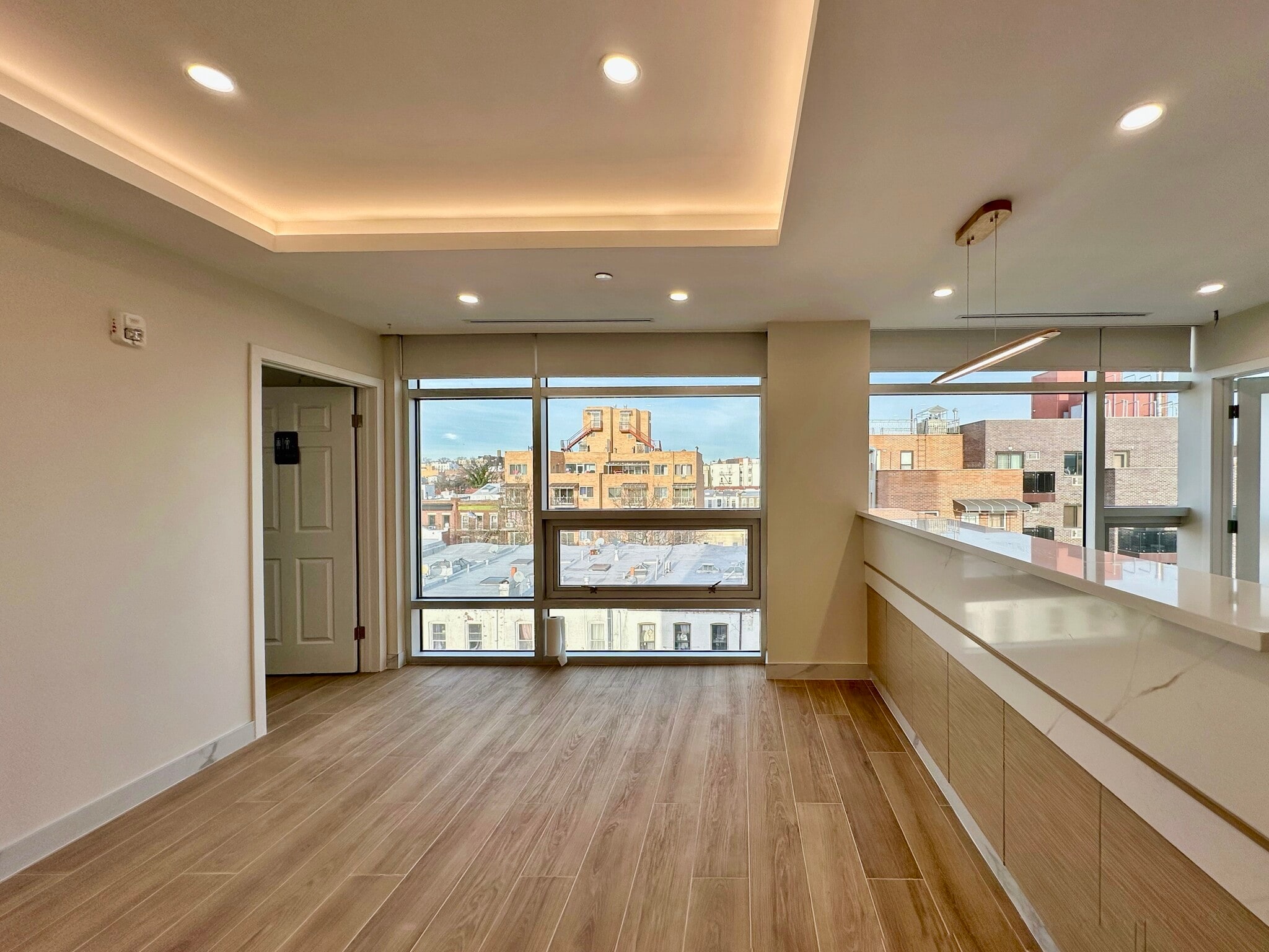 849 53rd St, Brooklyn, NY for lease Interior Photo- Image 1 of 57