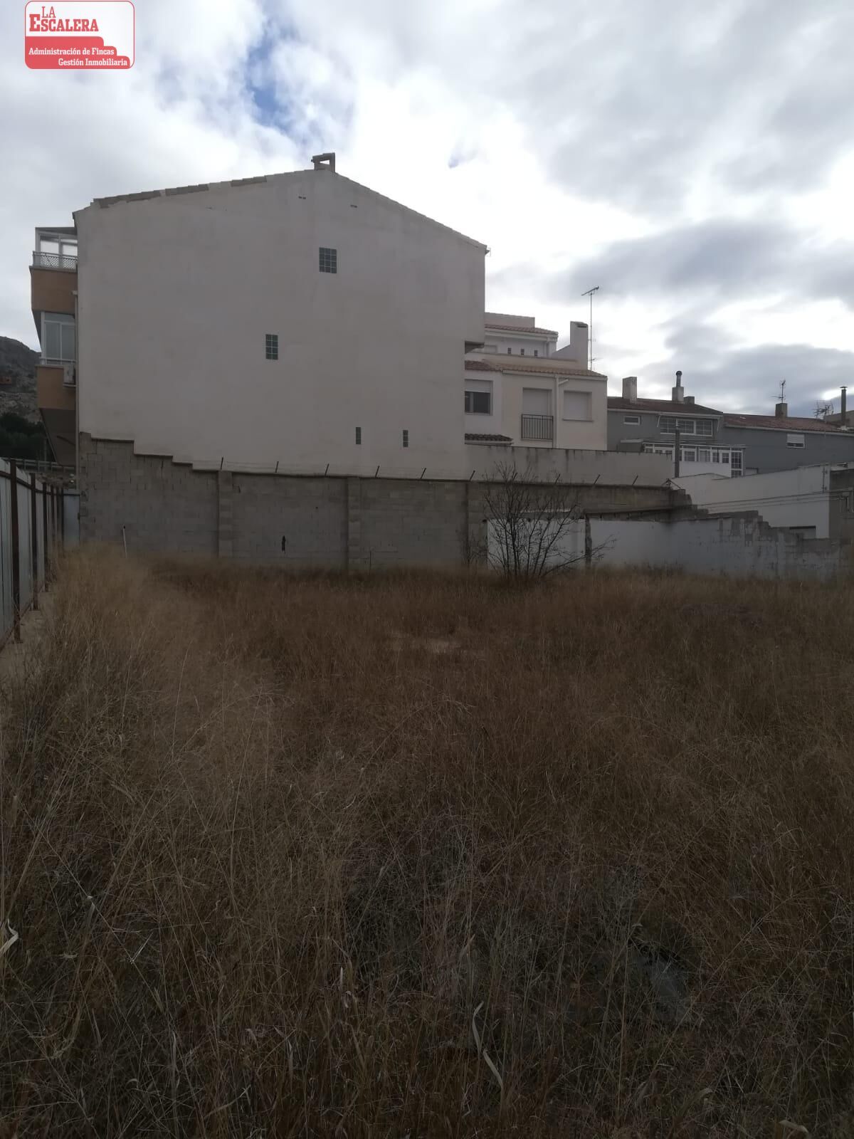 Land in Villena, Alicante for sale Building Photo- Image 1 of 2