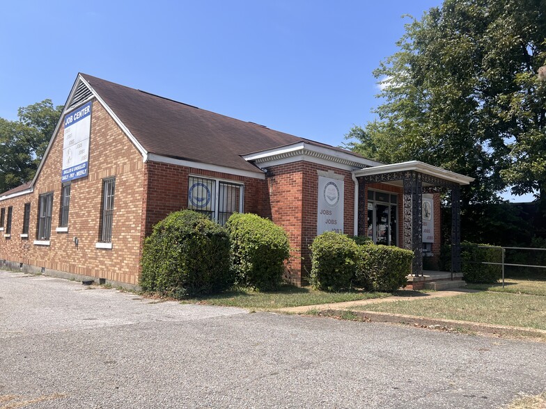 2279 Lamar Ave, Memphis, TN for sale - Primary Photo - Image 1 of 3