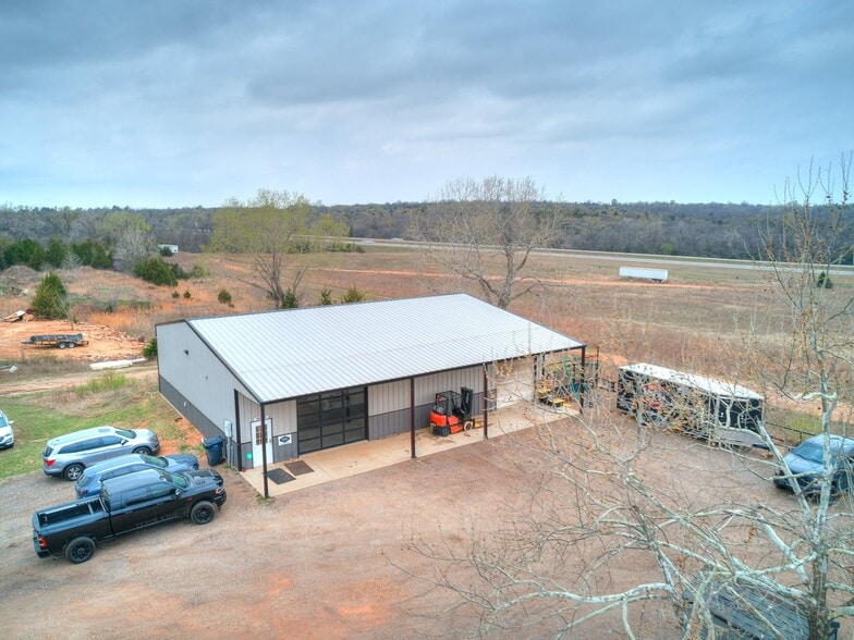 6625 S Hiwassee Rd, Oklahoma City, OK à vendre - Photo du bâtiment - Image 2 de 18