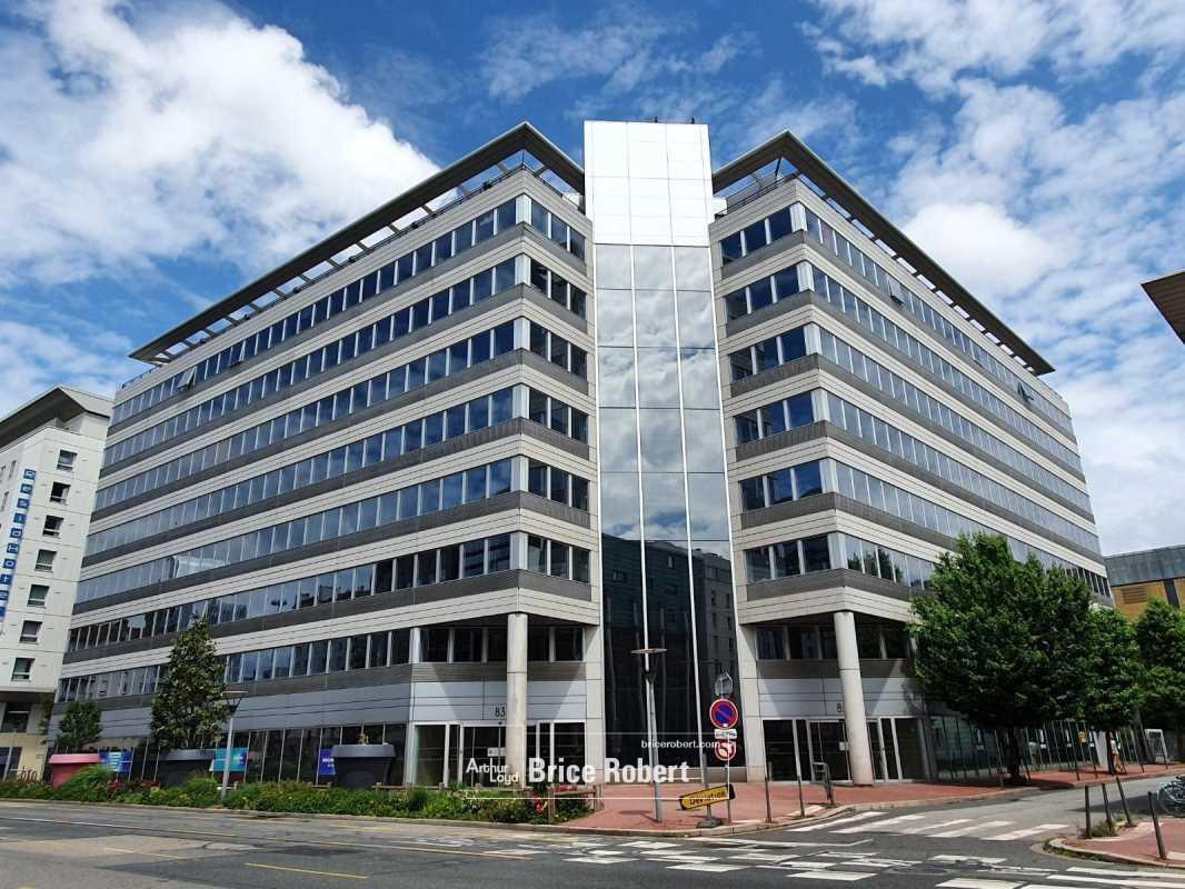 Bureau dans Lyon à louer Photo du bâtiment- Image 1 de 25