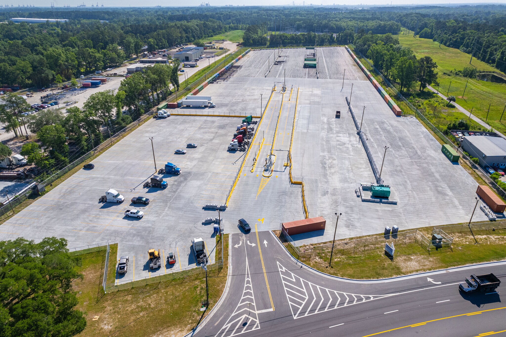 1608 Dean Forest Rd, Savannah, GA for lease Primary Photo- Image 1 of 6