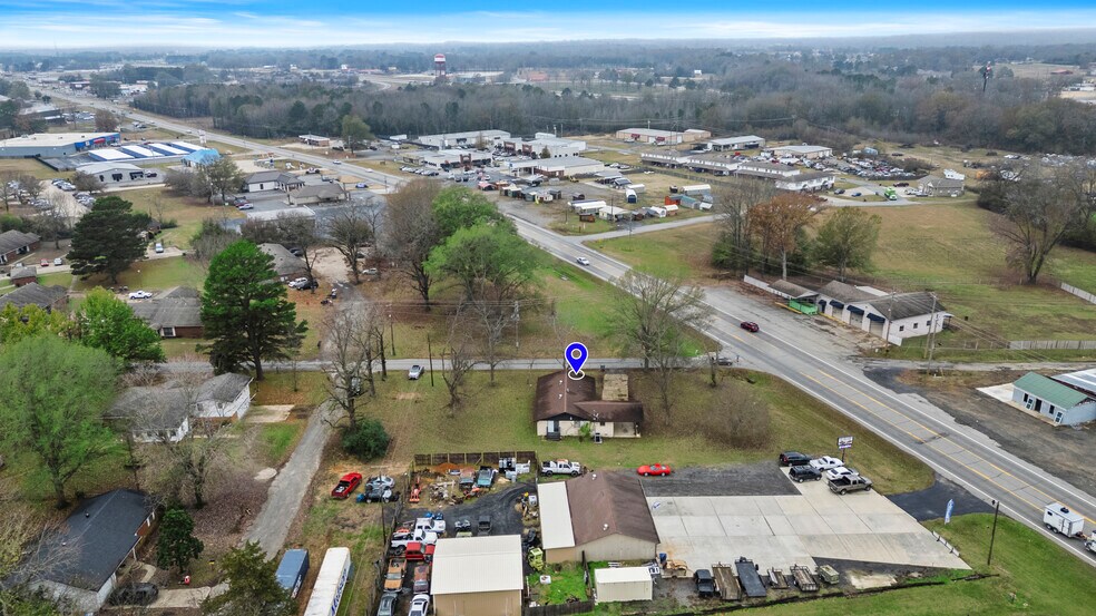 1306 N Lemon St, Beebe, AR for sale - Primary Photo - Image 1 of 13