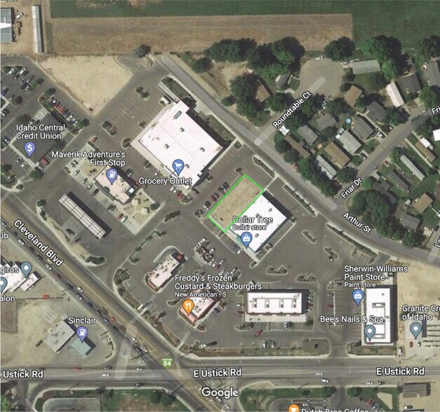 Cleveland Blvd, Caldwell, ID à vendre - Photo du bâtiment - Image 2 de 6