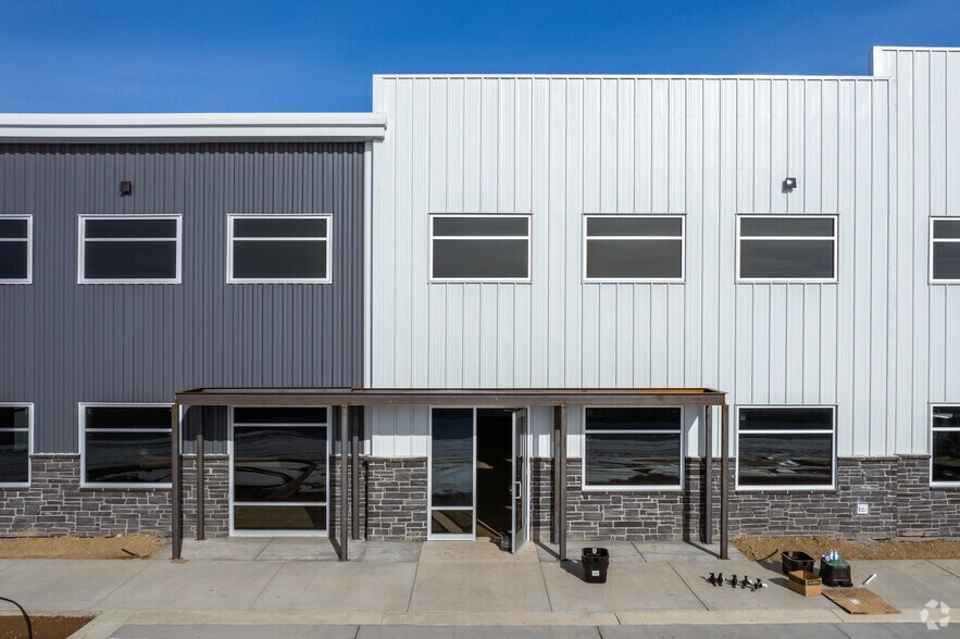 1107 Southgate, Windsor, CO à vendre - Photo du bâtiment - Image 3 de 44