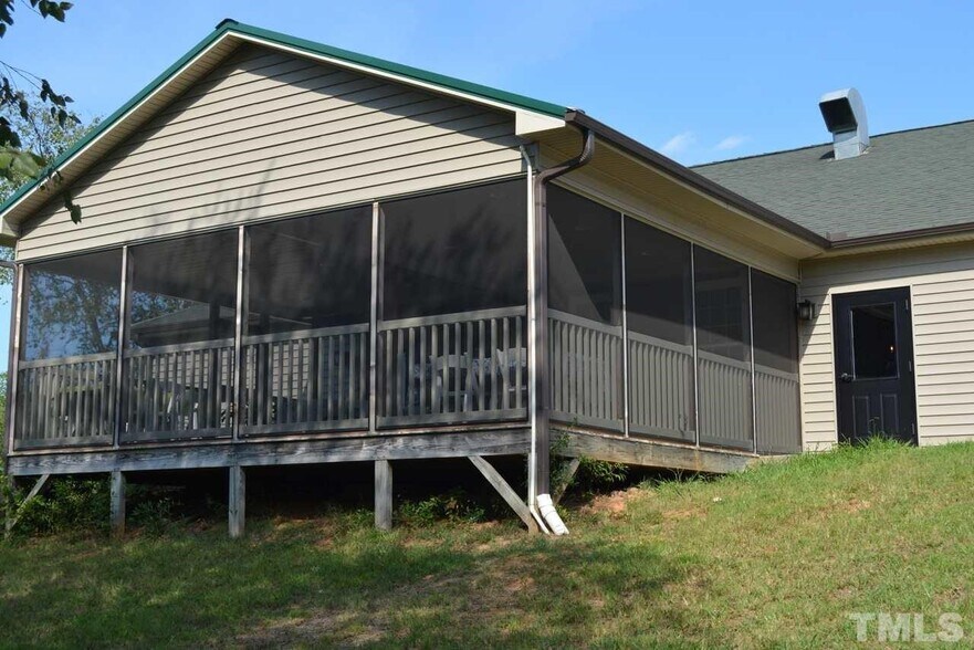 3870 Bethania Station Rd, Winston-Salem, NC à vendre - Photo du bâtiment - Image 3 de 10
