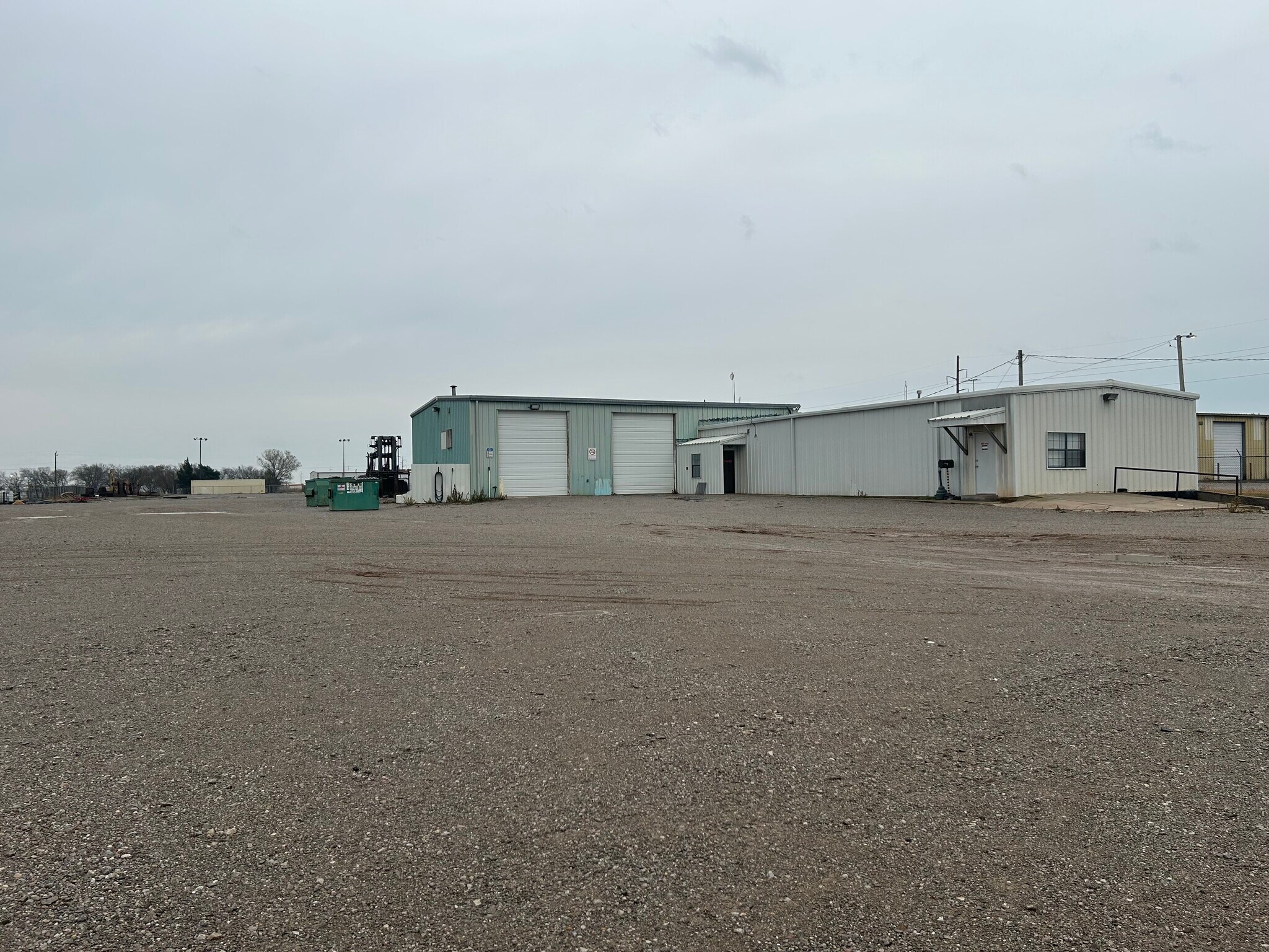 3901 S Alfadale Rd, El Reno, OK for lease Building Photo- Image 1 of 13