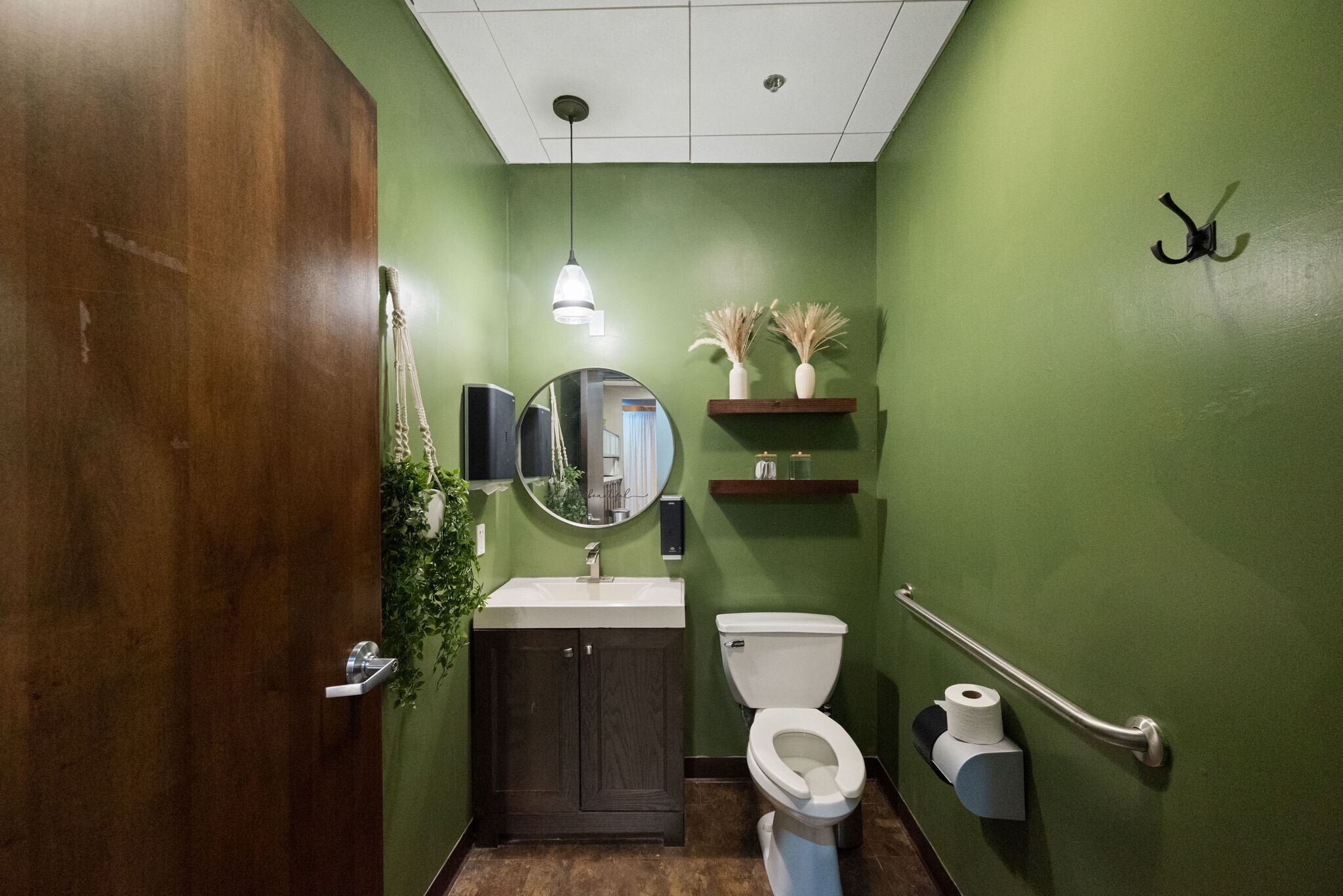 300 E State St, West Lafayette, IN for lease Interior Photo- Image 1 of 17