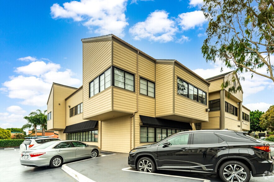 24520-24590 Hawthorne Blvd, Torrance, CA à louer - Photo du bâtiment - Image 2 de 8
