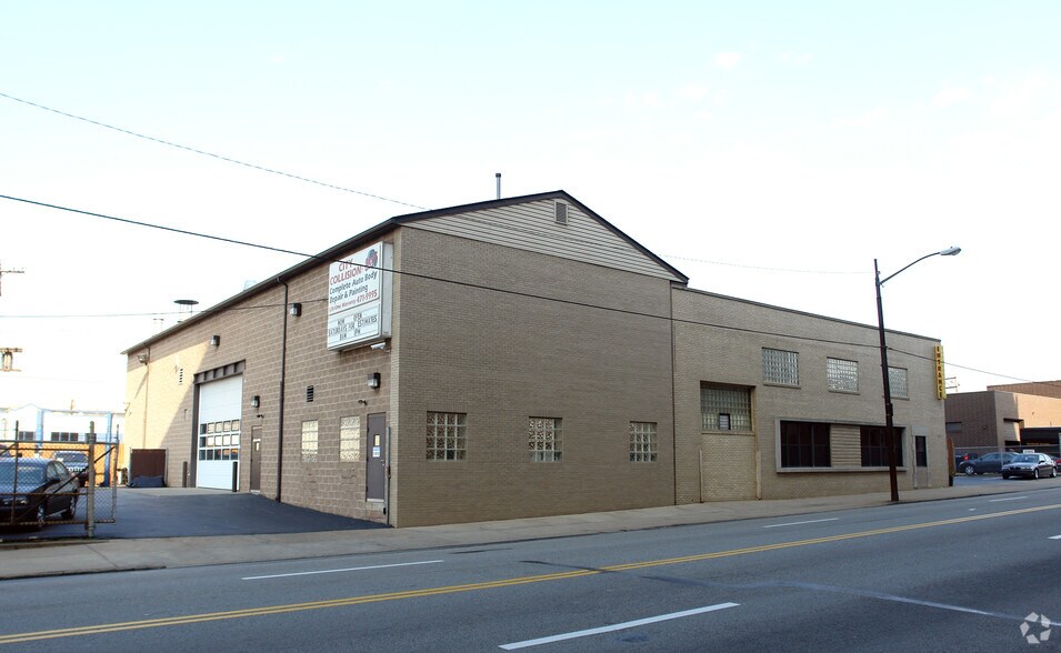 3015 Liberty Ave, Pittsburgh, PA for sale - Building Photo - Image 3 of 4