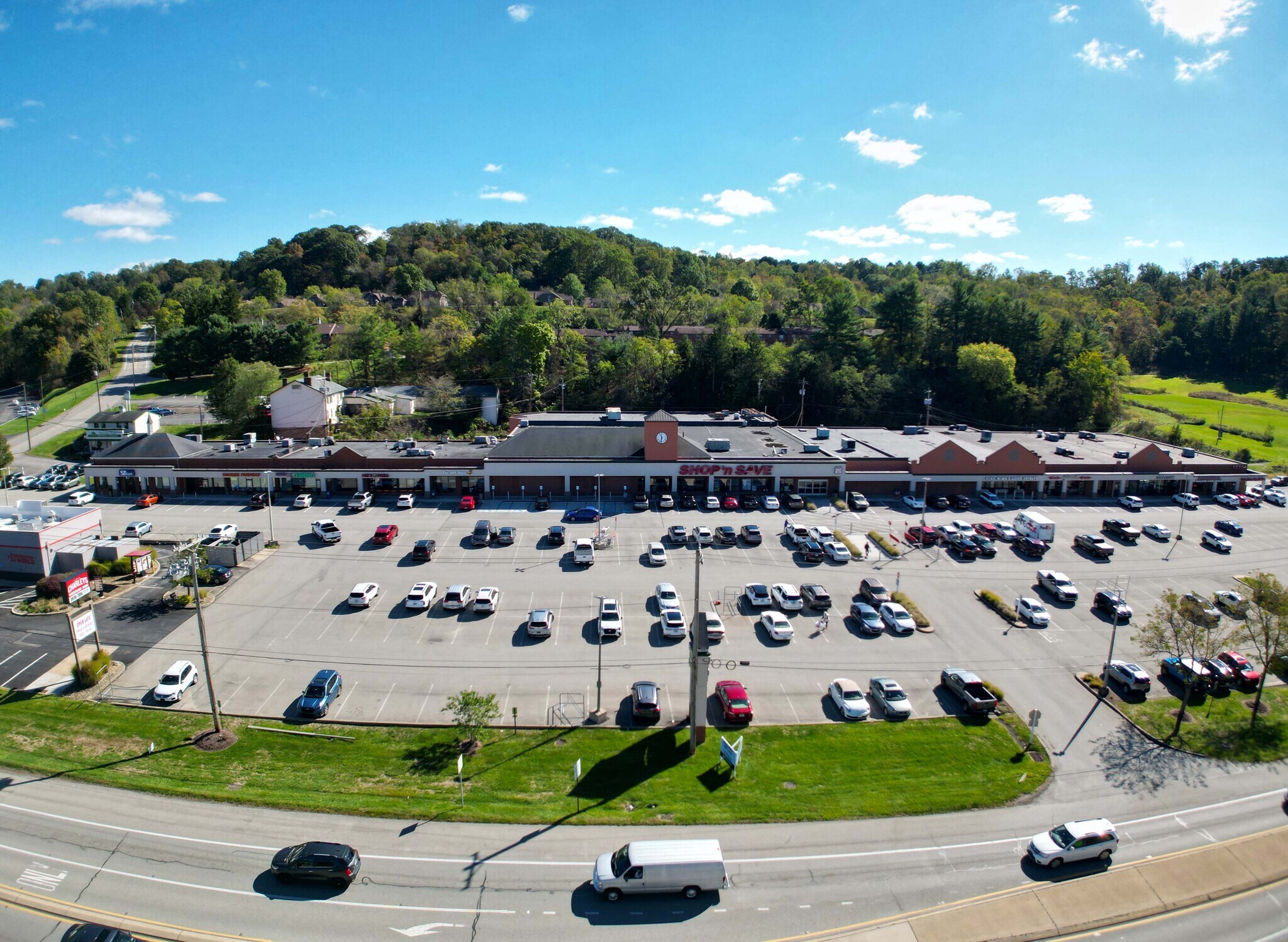 2340-2388 Golden Mile Hwy, Pittsburgh, PA for lease Primary Photo- Image 1 of 7