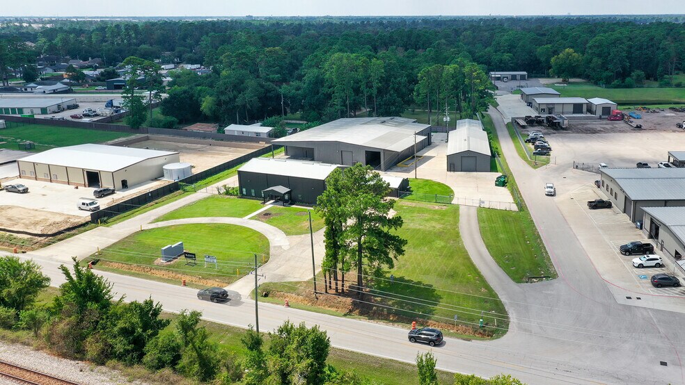 23609 W Hardy Rd, Spring, TX for sale - Building Photo - Image 3 of 20