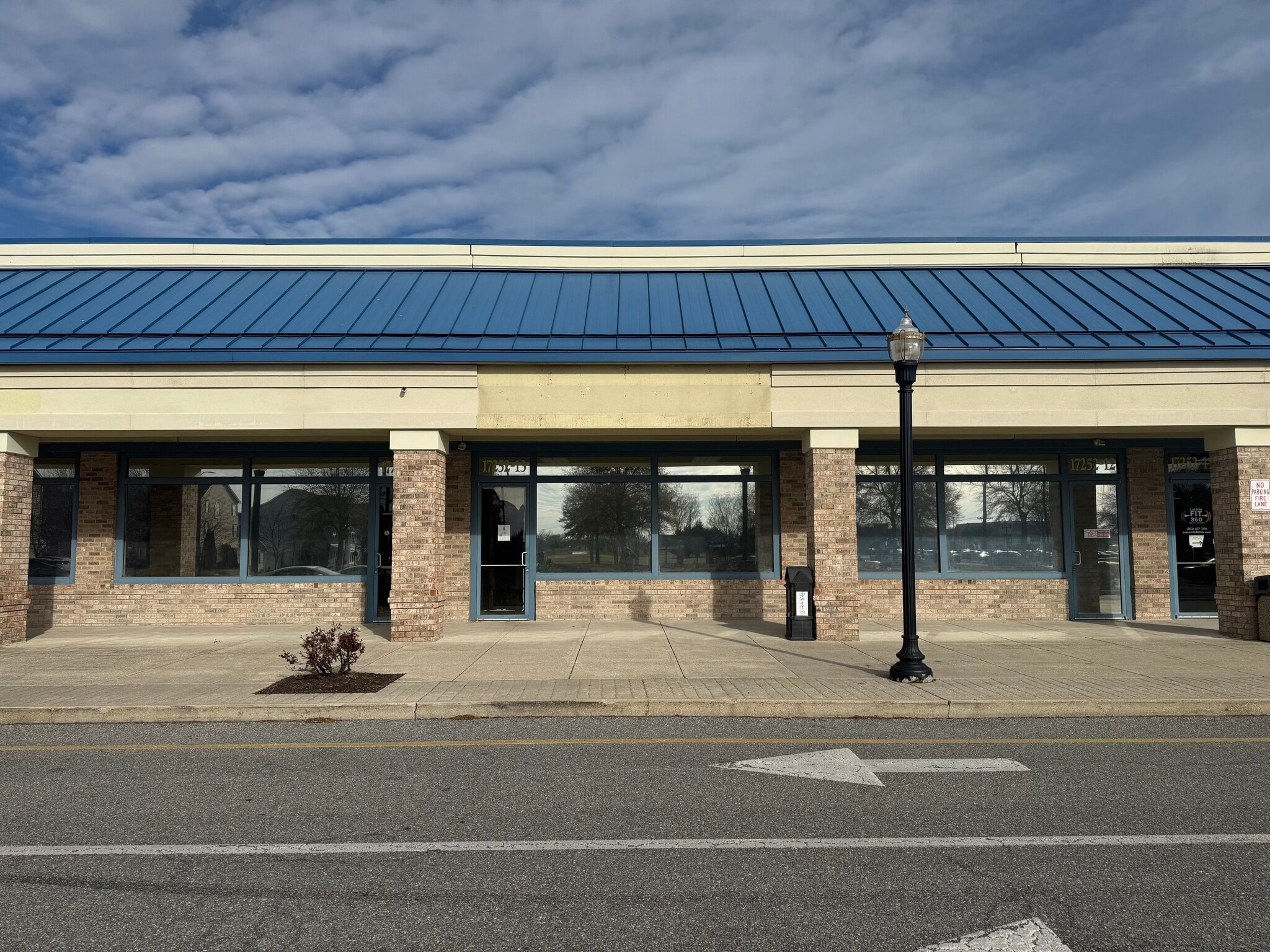 17252 N Village Main Blvd, Lewes, DE for lease Building Photo- Image 1 of 2