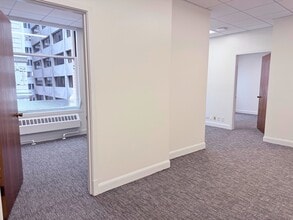 220 Montgomery St, San Francisco, CA for lease Interior Photo- Image 2 of 5