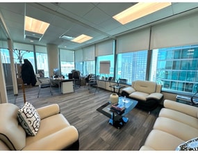 333 SE 2nd Ave, Miami, FL for lease Interior Photo- Image 2 of 14