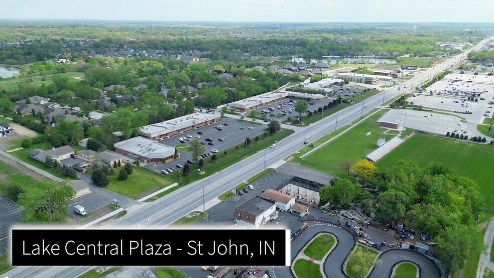 8209-8267 Wicker Ave, Saint John, IN à louer - Vidéo sur l’inscription commerciale - Image 2 de 22