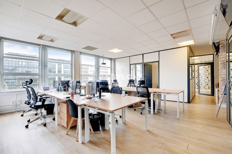 Bureau dans Neuilly-sur-Seine à louer Photo intérieure- Image 1 de 13