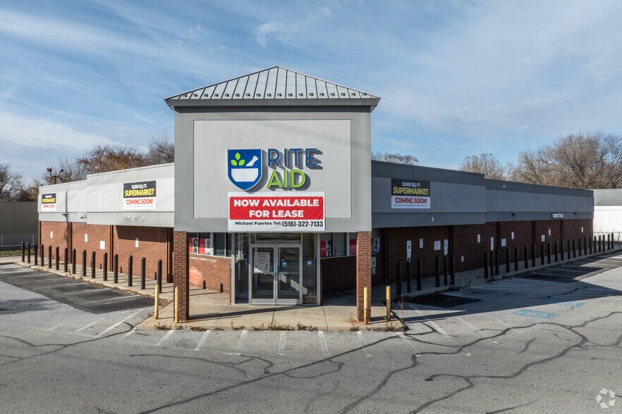 130 E Main St, Penns Grove, NJ à louer - Photo du bâtiment - Image 1 de 11
