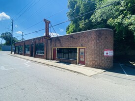 5 Sweeten Creek Rd, Asheville NC - Propriété automobile