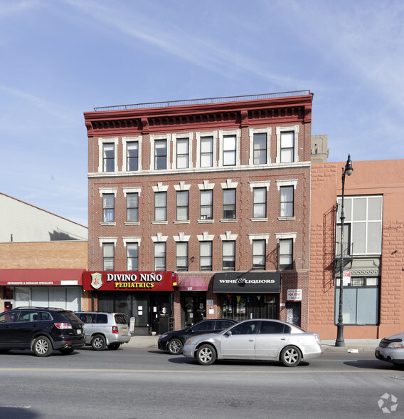 557-559 E Fordham Rd, Bronx, NY à vendre - Photo principale - Image 1 de 1