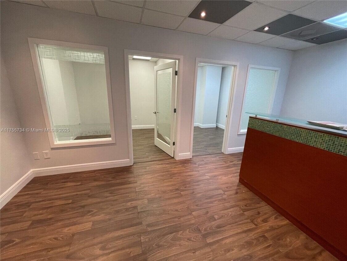 12550 Biscayne Blvd, North Miami, FL 33181 - Unit 208 -  - Interior Photo - Image 1 of 5