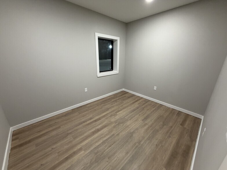 1648 FM 450, Hallsville, TX à louer - Photo intérieure - Image 3 de 14