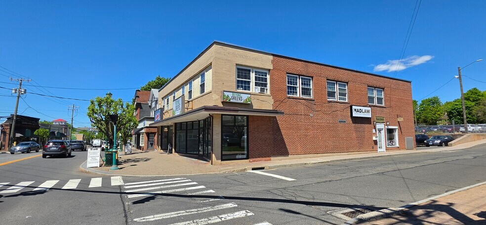 1-7 N Main St, Southington, CT à louer - Photo du bâtiment - Image 2 de 15