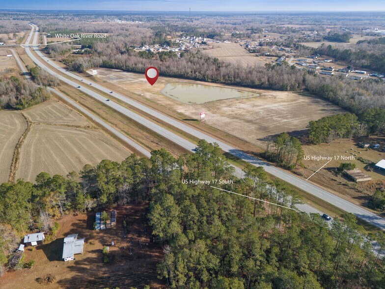 24 +- Acres Maysville Bypass, Maysville, NC à vendre - Aérien - Image 3 de 8