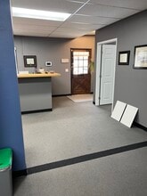 8139 Center St, La Mesa, CA for lease Interior Photo- Image 1 of 19