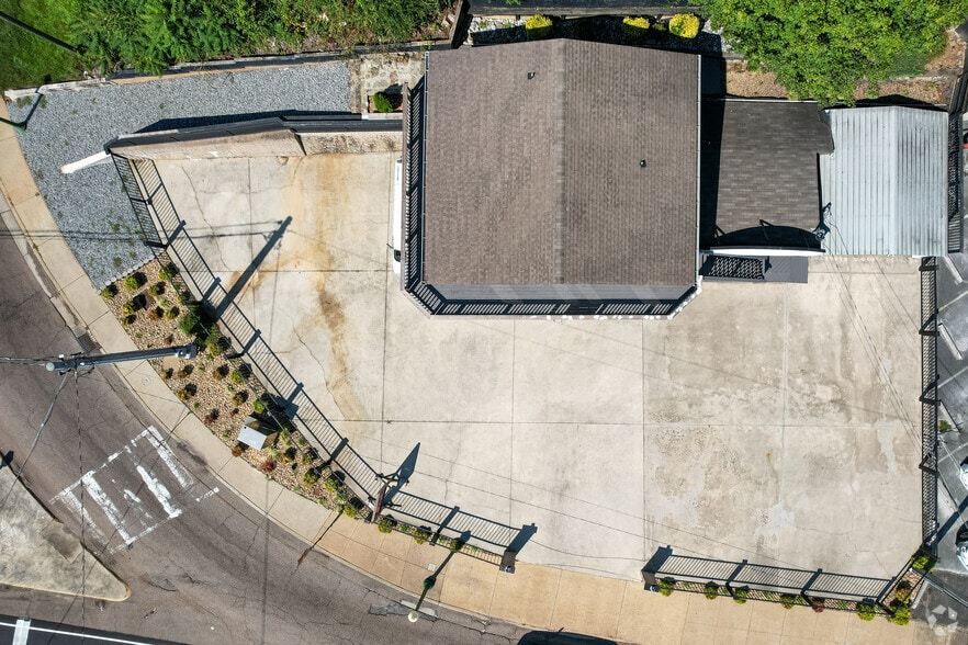 3929 Dayton Blvd, Chattanooga, TN for sale - Aerial - Image 3 of 4