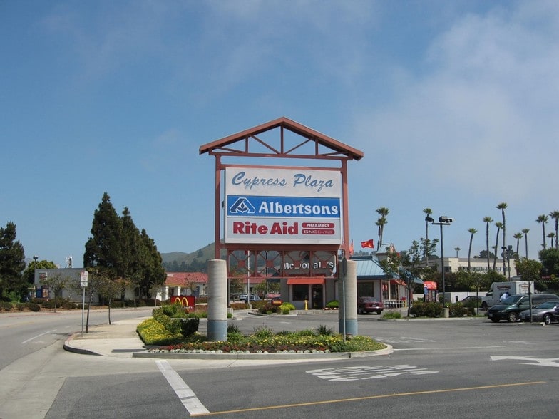 610-680 Quintana Rd, Morro Bay, CA for lease - Building Photo - Image 2 of 6