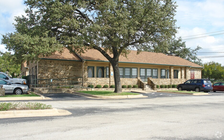 13740 Research Blvd, Austin, TX à louer - Photo principale - Image 1 de 15