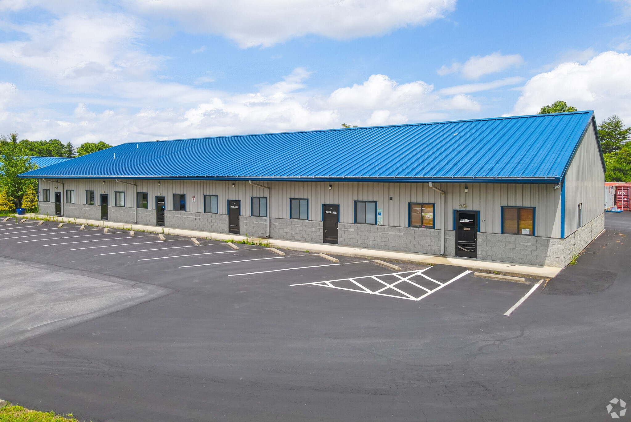 6 Celtic Dr, Arden, NC for lease Primary Photo- Image 1 of 27