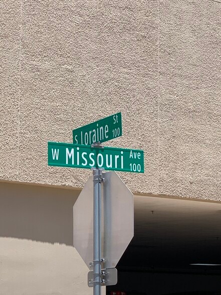125 W Missouri Ave, Midland, TX à louer - Photo du bâtiment - Image 2 de 178