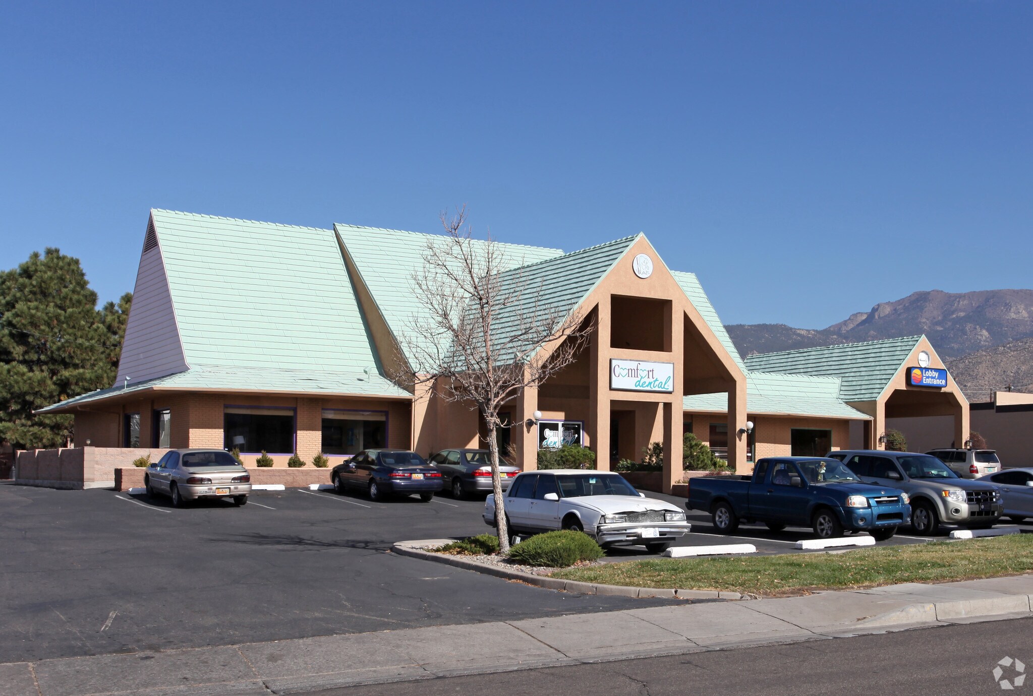 13031 Central Ave NE, Albuquerque, NM à louer Photo principale- Image 1 de 10