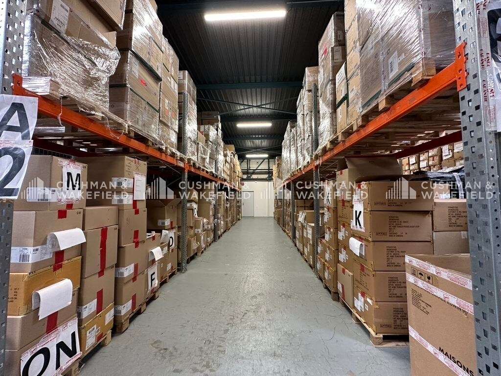 Flex in Mundolsheim for lease Interior Photo- Image 1 of 9