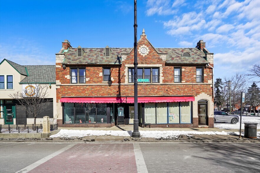 2022-2026 W 95th St, Chicago, IL à vendre - Photo du bâtiment - Image 1 de 25