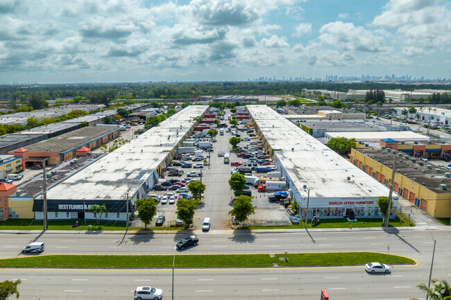 Plus de détails pour 4751-4797 NW 72nd Ave, Miami, FL - Industriel à louer