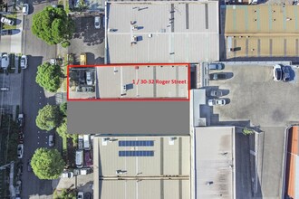 30-32 Roger St, Brookvale, NSW - Aerial map view