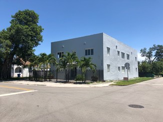 Plus de détails pour 2500 NE 192nd St, Miami, FL - Multi-résidentiel à vendre