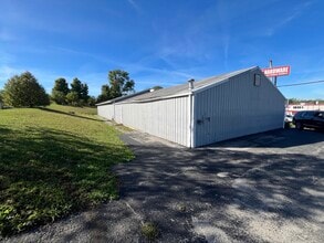 3695 W State Road 45, Bloomington, IN à louer Photo du bâtiment- Image 1 de 3