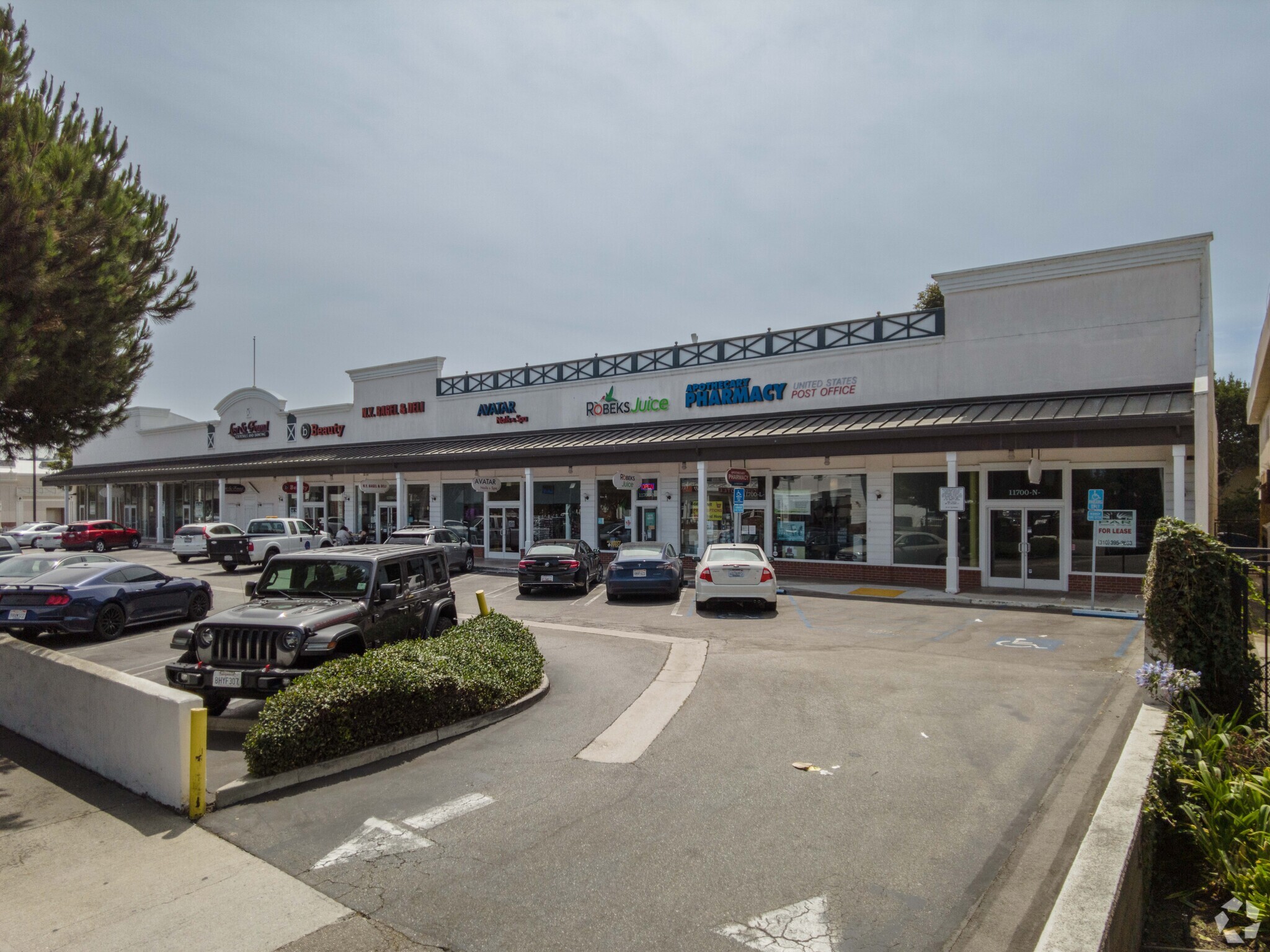 11700 National Blvd, Los Angeles, CA for lease Building Photo- Image 1 of 6