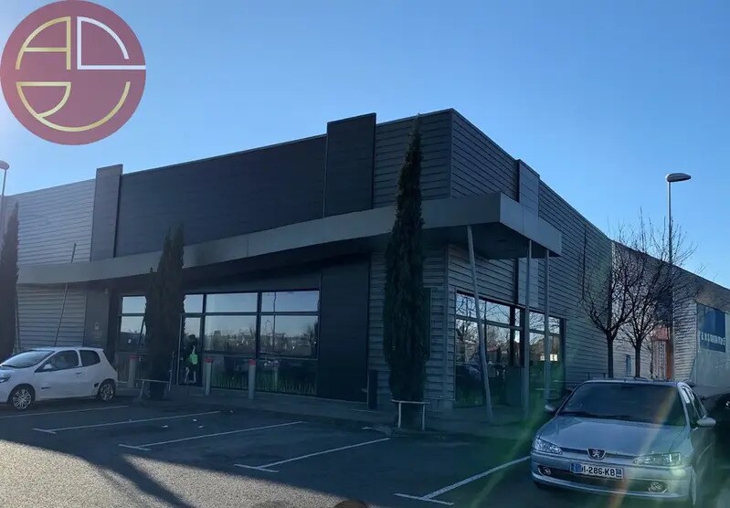 Commerce de détail dans Colomiers à louer - Photo du bâtiment - Image 1 de 6