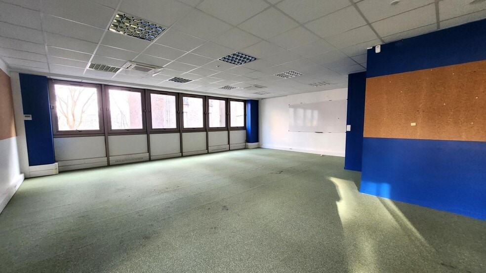 Bureau dans Boulogne-Billancourt à louer - Photo intérieure - Image 3 de 4