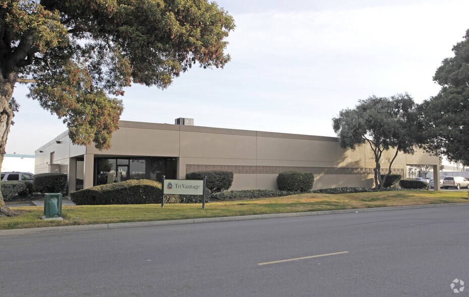 3501-3507 Arden Rd, Hayward, CA à vendre - Photo du bâtiment - Image 2 de 4