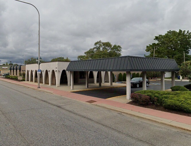 3600 95th St, Evergreen Park, IL à louer - Photo du bâtiment - Image 2 de 2