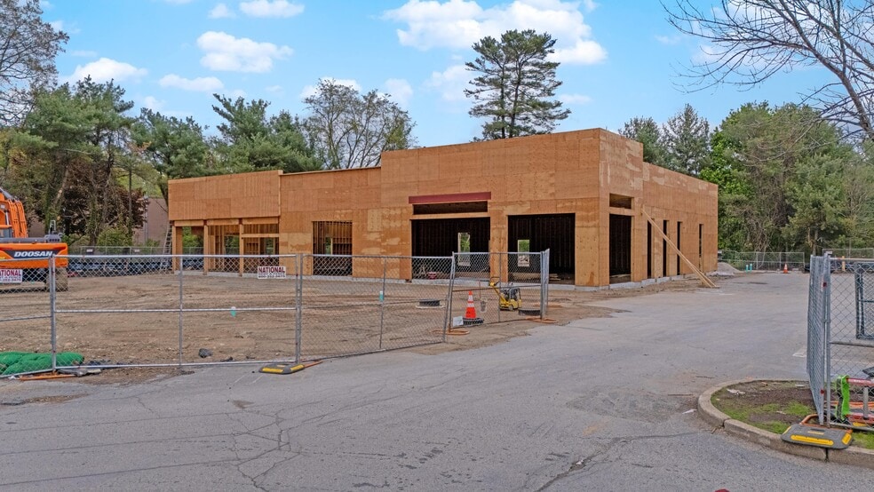 208 Main St, Wilmington, MA for sale - Building Photo - Image 3 of 6