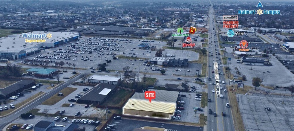 2004 W Walnut St, Rogers, AR for lease - Building Photo - Image 3 of 4