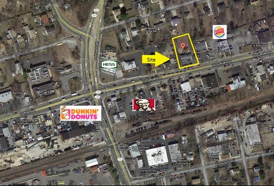 127 W Suffolk Ave, Central Islip, NY à vendre - Photo du bâtiment - Image 2 de 2