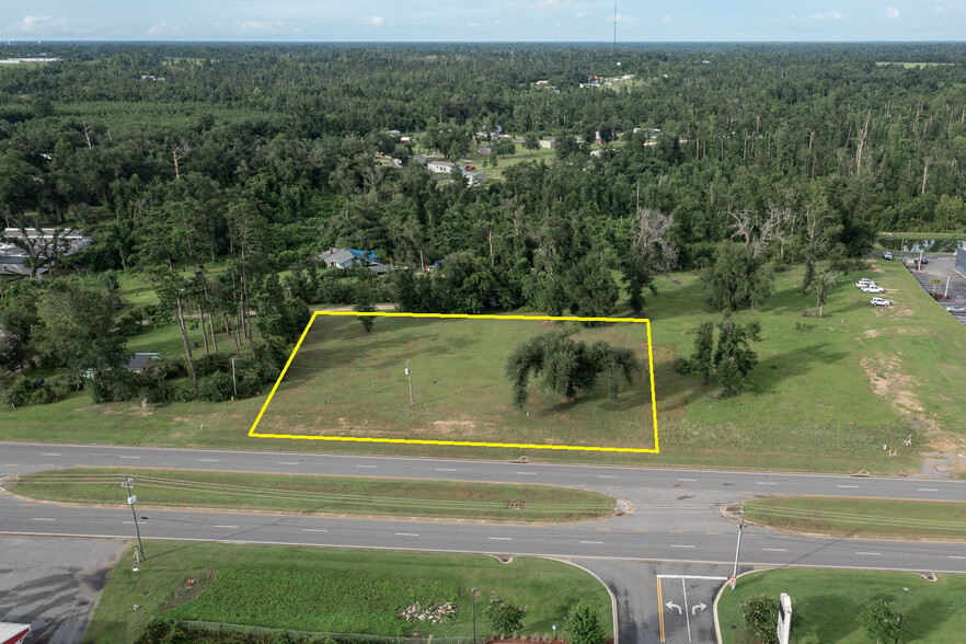 4758 Hwy 90, Marianna, FL à vendre - Photo principale - Image 1 de 13